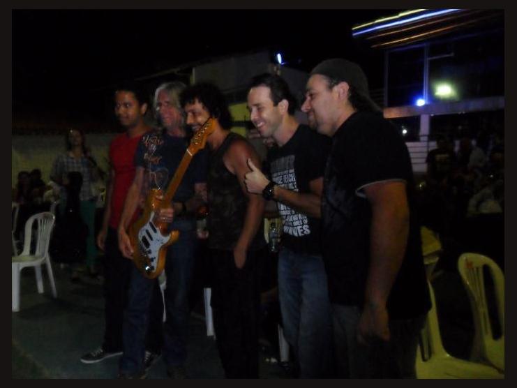 Sociedade Crua